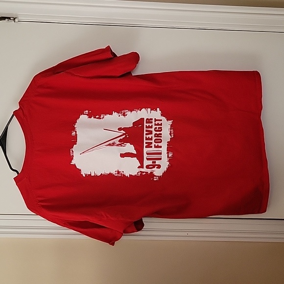 T-shirt Memorial National Fallen Firefighters Rouge Taille XL - Édition 2015 - Occasion Très Bon état